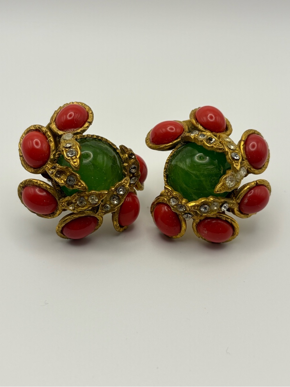 Vintage Sonia made in Italy red green glass cabochon rhinestone clip earrings